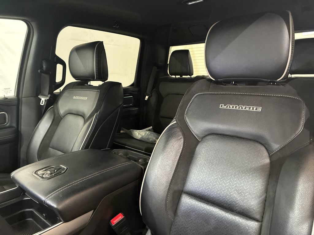Used 2023 RAM 1500 Laramie AWD/4WD image 13