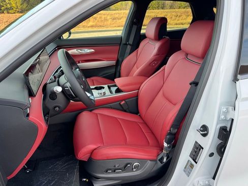 New 2026 Genesis GV70 2.5T Sport Prestige image 18