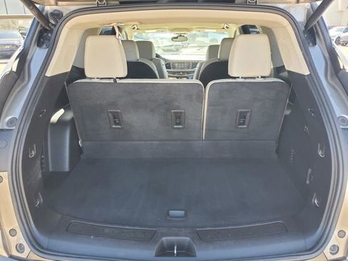 Used 2020 Buick Enclave Premium AWD/4WD image 37