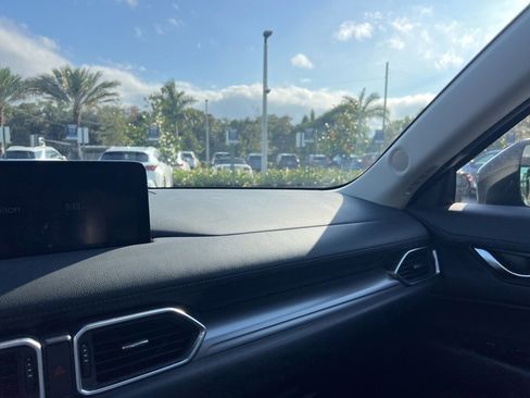 Used 2023 MAZDA CX-5 AWD 2.5 S w/ Preferred Package image 18