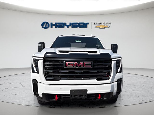 Used 2026 GMC Sierra 2500 AT4 AWD/4WD image 3