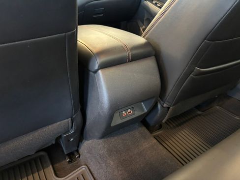 Used 2024 Nissan Altima 2.5 SR FWD image 21