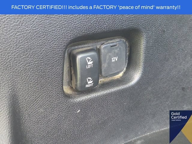 Used 2023 Ford Edge Titanium AWD/4WD image 16
