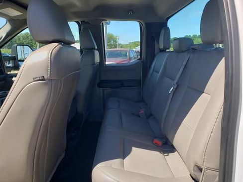 Used 2018 Ford F350 XL AWD/4WD image 13