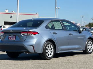 Used 2023 Toyota Corolla LE FWD video 2