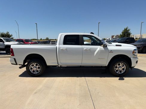 Used 2024 RAM 2500 Laramie AWD/4WD image 6