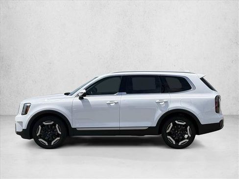 Used 2024 Kia Telluride EX FWD image 13