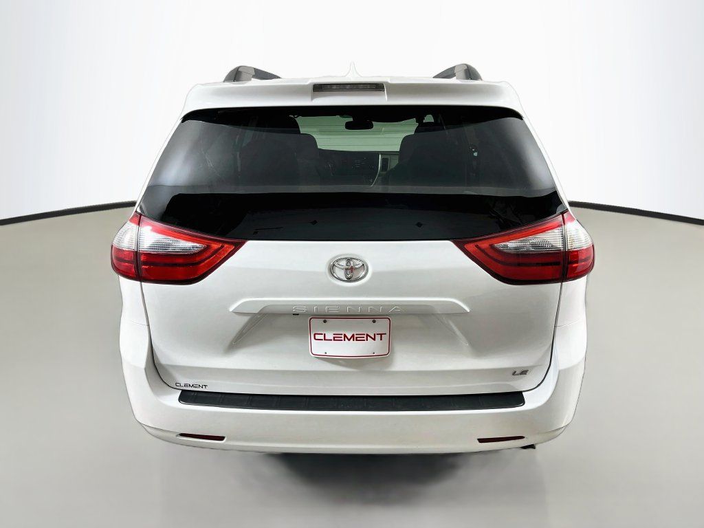 Used 2020 Toyota Sienna LE FWD image 8