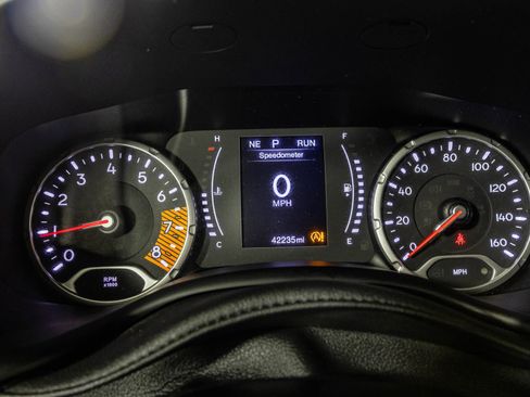 Used 2022 Jeep Renegade Sport w/ Sport Appearance Group image 32