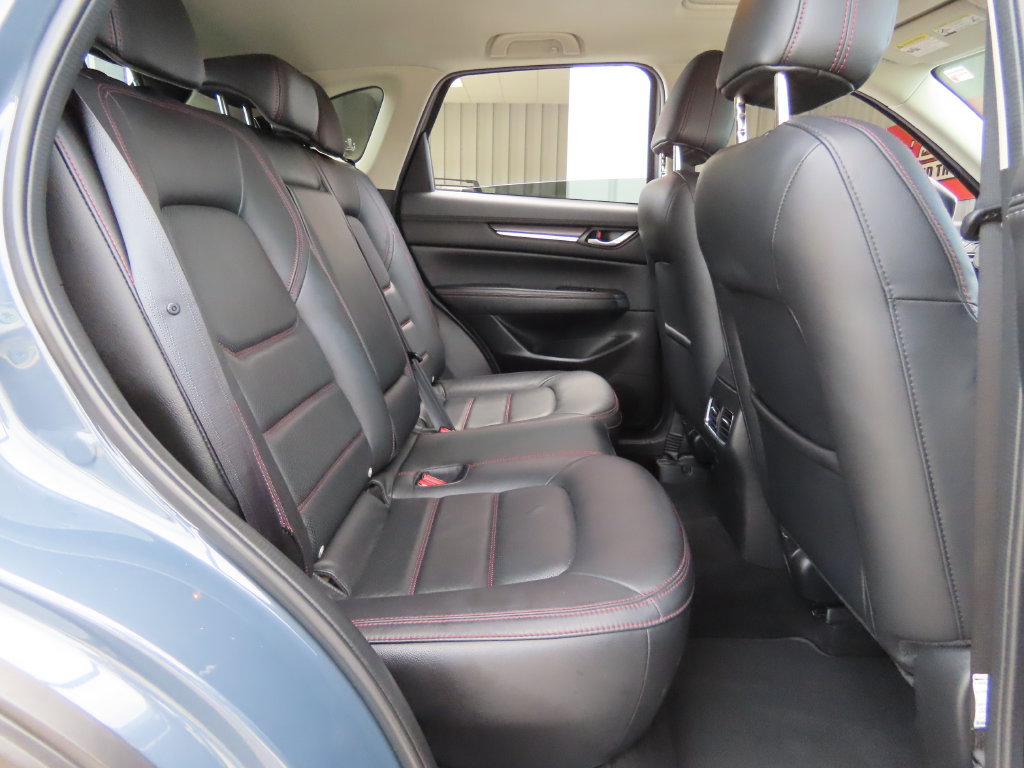 Used 2025 MAZDA CX-5 Carbon Edition AWD/4WD image 32