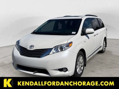 Used 2017 Toyota Sienna XLE w/ XLE Navigation Package