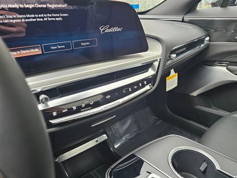 New 2026 Cadillac Lyriq Premium Sport image 27