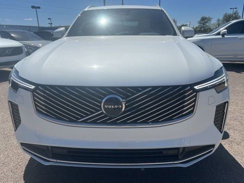 New 2026 Volvo XC90 B5 Core AWD/4WD image 8