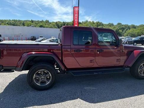 Used 2021 Jeep Gladiator Rubicon AWD/4WD image 8