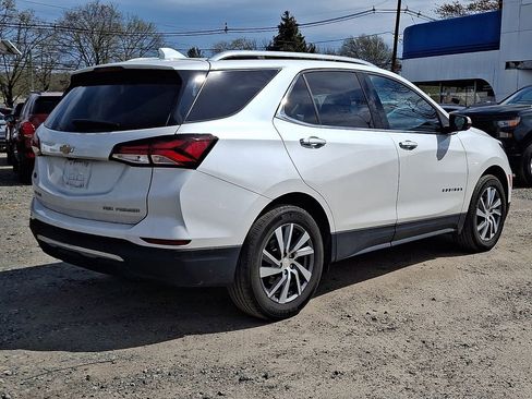 Used 2022 Chevrolet Equinox Premier image 7