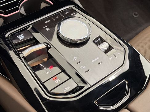 New 2026 BMW 530i w/ Premium Package RWD image 22