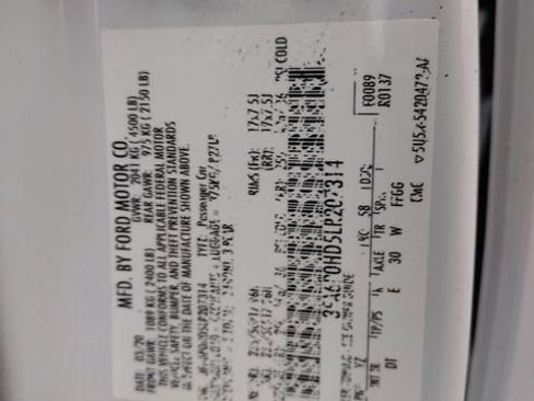 Used 2020 Ford Fusion SE image 31