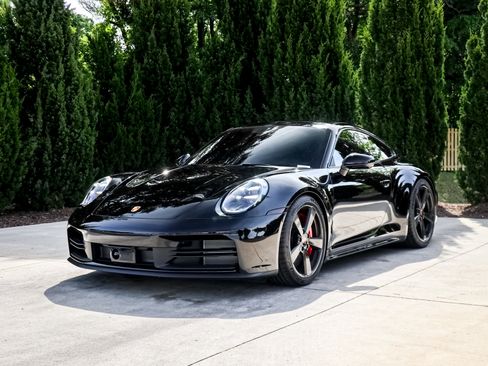 Used 2026 Porsche 911 Carrera S RWD image 5