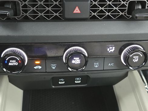 Certified 2024 Honda Accord LX image 23