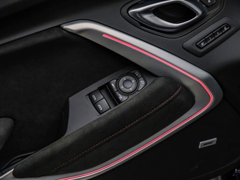 Used 2024 Chevrolet Camaro ZL1 RWD image 94