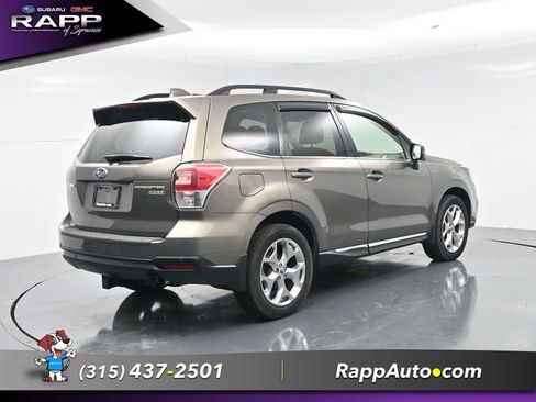 Used 2017 Subaru Forester 2.5i Touring AWD/4WD image 24
