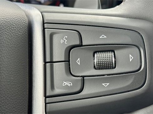 Used 2025 GMC Sierra 1500 Elevation w/ Elevation Premium Package image 39