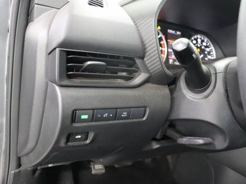 Used 2025 Nissan Sentra S FWD image 13