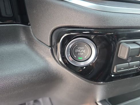 New 2026 GMC Sierra 1500 SLT w/ SLT Premium Plus Package image 20