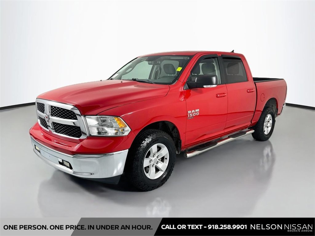 Used 2019 RAM 1500 Classic SLT w/ Luxury Group AWD/4WD image 1