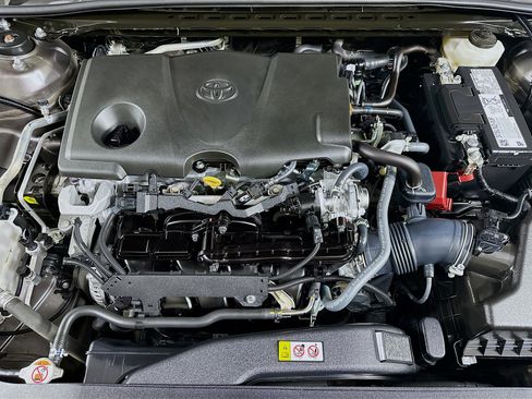 Used 2023 Toyota Camry SE image 31