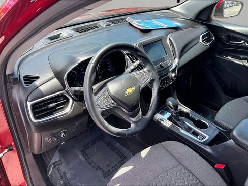 Used 2024 Chevrolet Equinox LT FWD image 14