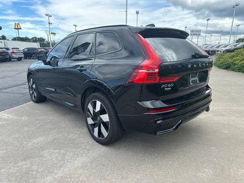 Used 2025 Volvo XC60 T8 Plus w/ Protection Package Premier AWD/4WD image 7