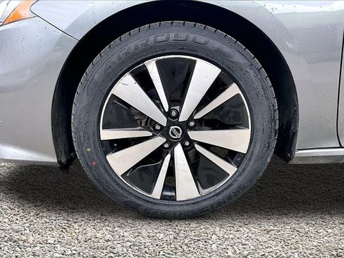 Used 2022 Nissan Altima 2.5 SV image 8