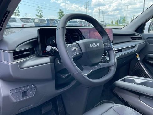 New 2026 Kia EV9 Light image 9