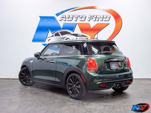 Used 2017 MINI Cooper S image 3