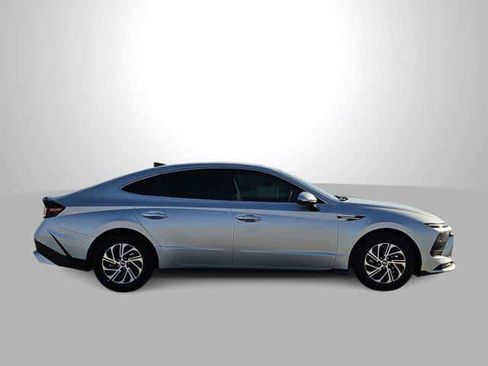 New 2026 Hyundai Sonata Blue image 9