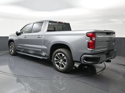 Used 2024 Chevrolet Silverado 1500 High Country RWD image 3