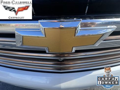 Certified 2024 Chevrolet Suburban High Country image 31