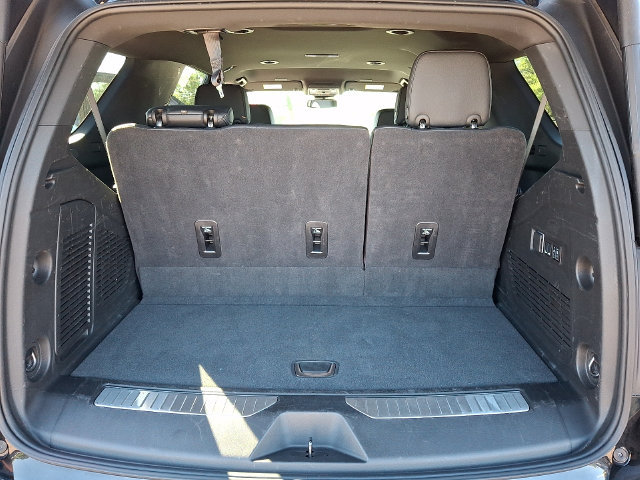 Used 2025 GMC Yukon Denali AWD/4WD image 28