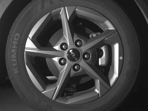 Used 2025 Kia K4 LXS image 13