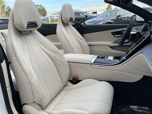 New 2026 Mercedes-Benz CLE 300 4MATIC Cabriolet image 22