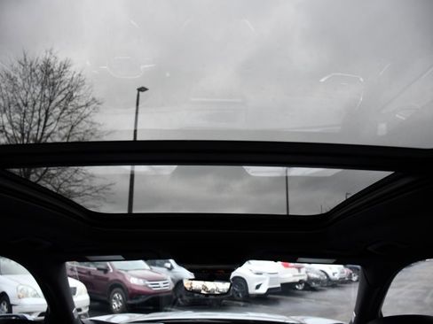 Used 2024 GMC Acadia Denali w/ Super Cruise Package image 31