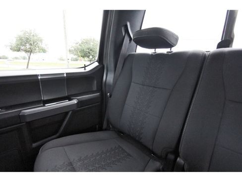 Used 2019 Ford F150 XLT w/ Equipment Group 302A Luxury AWD/4WD image 14