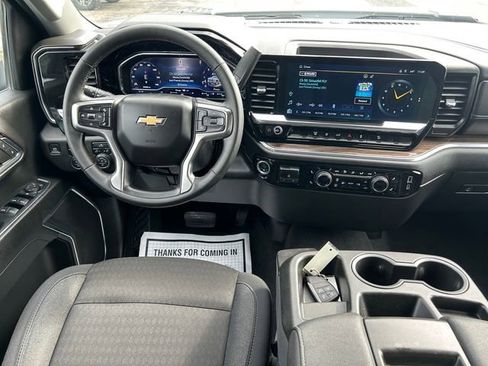 Used 2024 Chevrolet Silverado 2500 LT AWD/4WD image 13