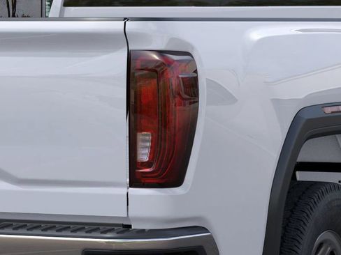 New 2026 GMC Sierra 2500 Pro image 11