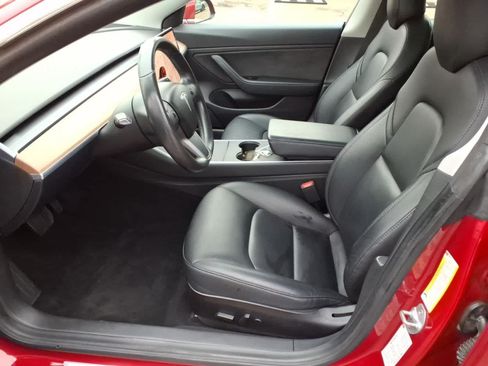 Used 2018 Tesla Model 3 Mid Range RWD image 18