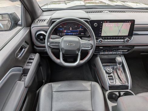 Used 2024 Chevrolet Colorado Z71 w/ Z71 Convenience Package 2 image 31