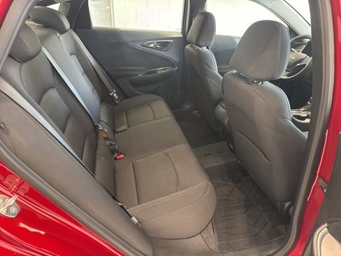 Certified 2024 Chevrolet Malibu RS w/ LPO, Floor Liner Package image 10