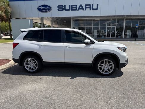 Used 2024 Honda Passport EX-L image 2