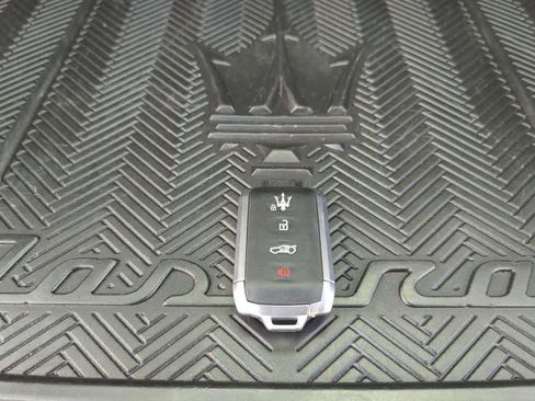 Used 2023 Maserati Grecale GT image 38